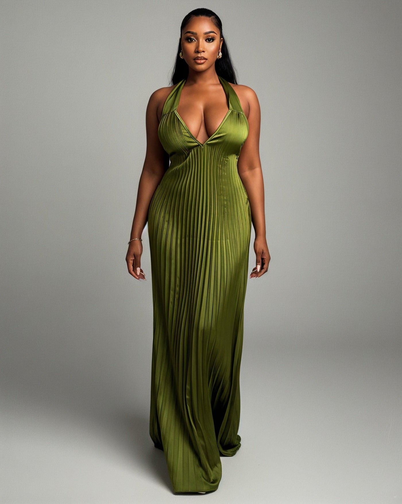 ADRIANA V-Neck Backless Pleated Maxi Dress