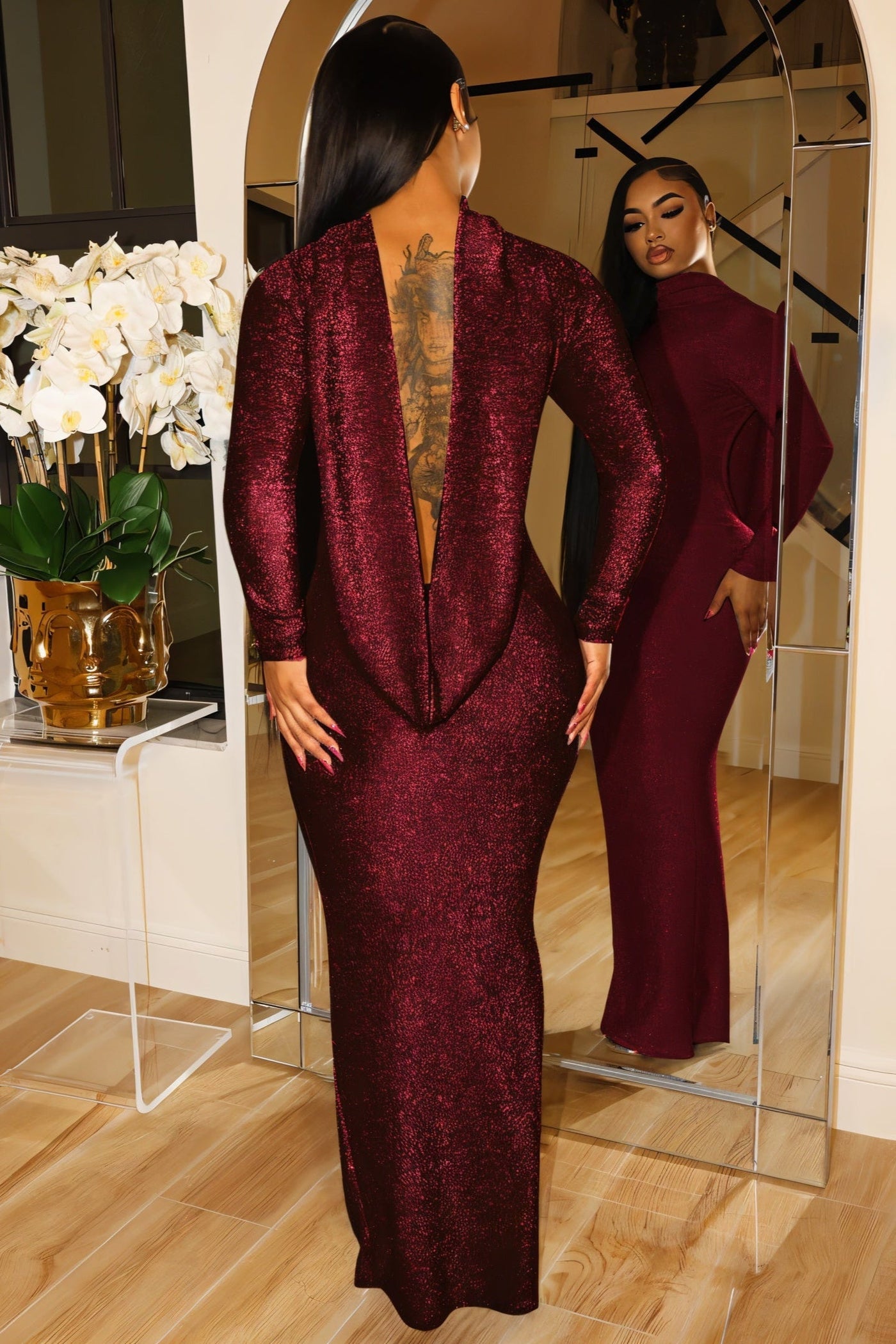 SAZA Open-back Shimmer Maxi Dress