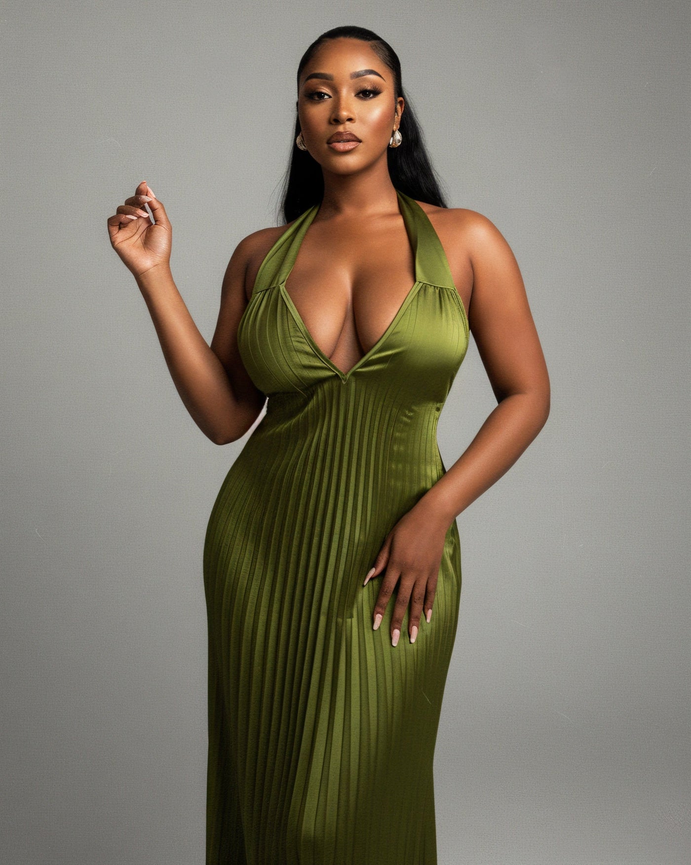 ADRIANA V-Neck Backless Pleated Maxi Dress