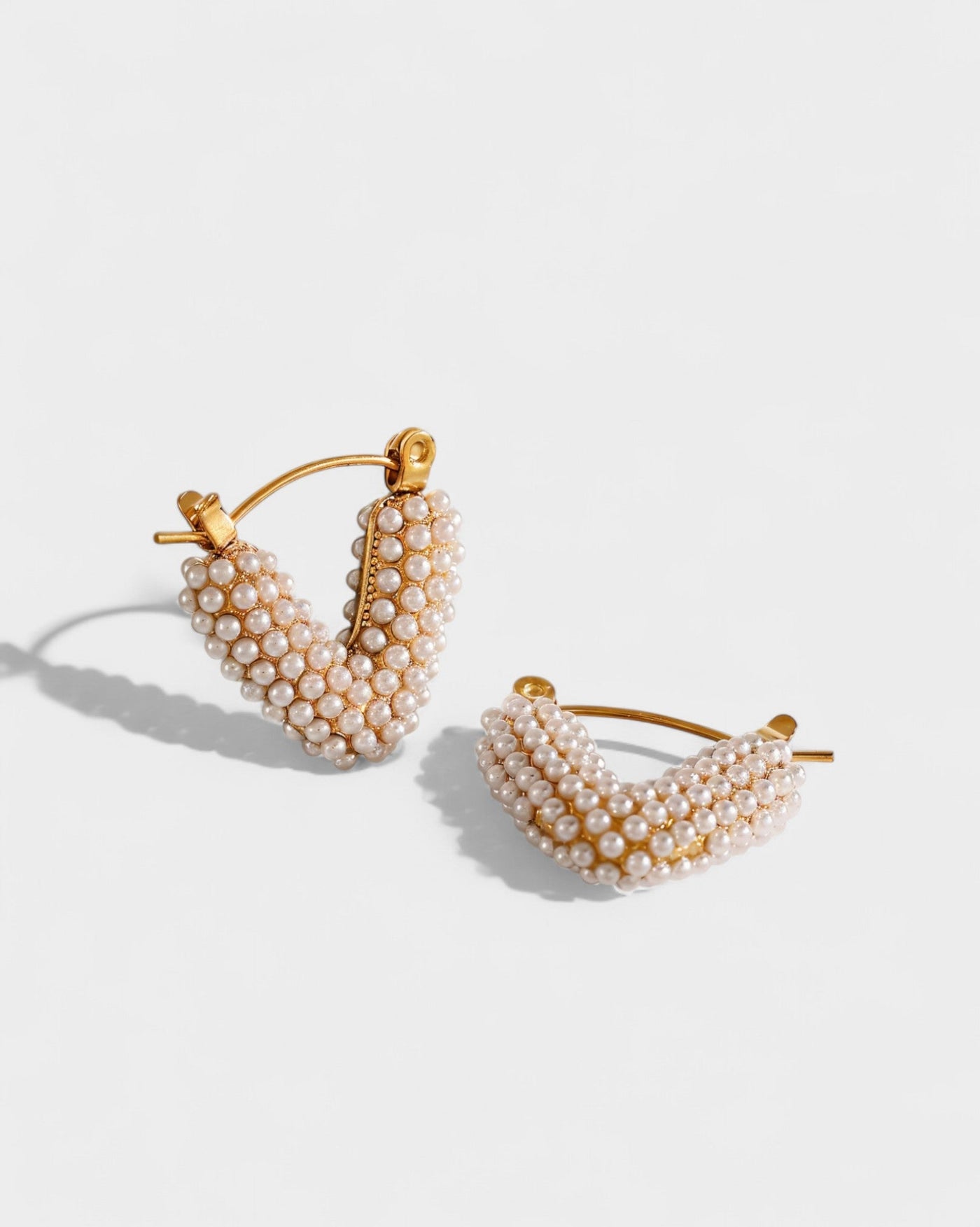 DEYARA Pearl Earrings