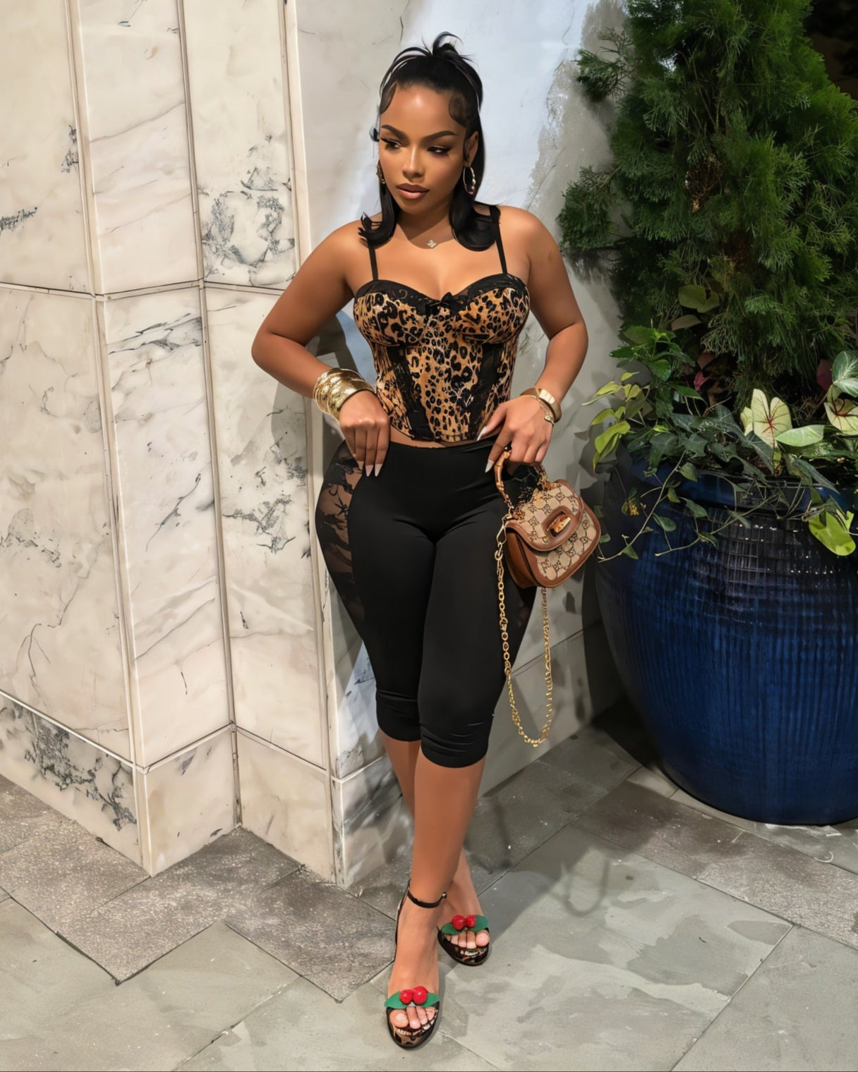 SELMA Lace Panel Capri Pants