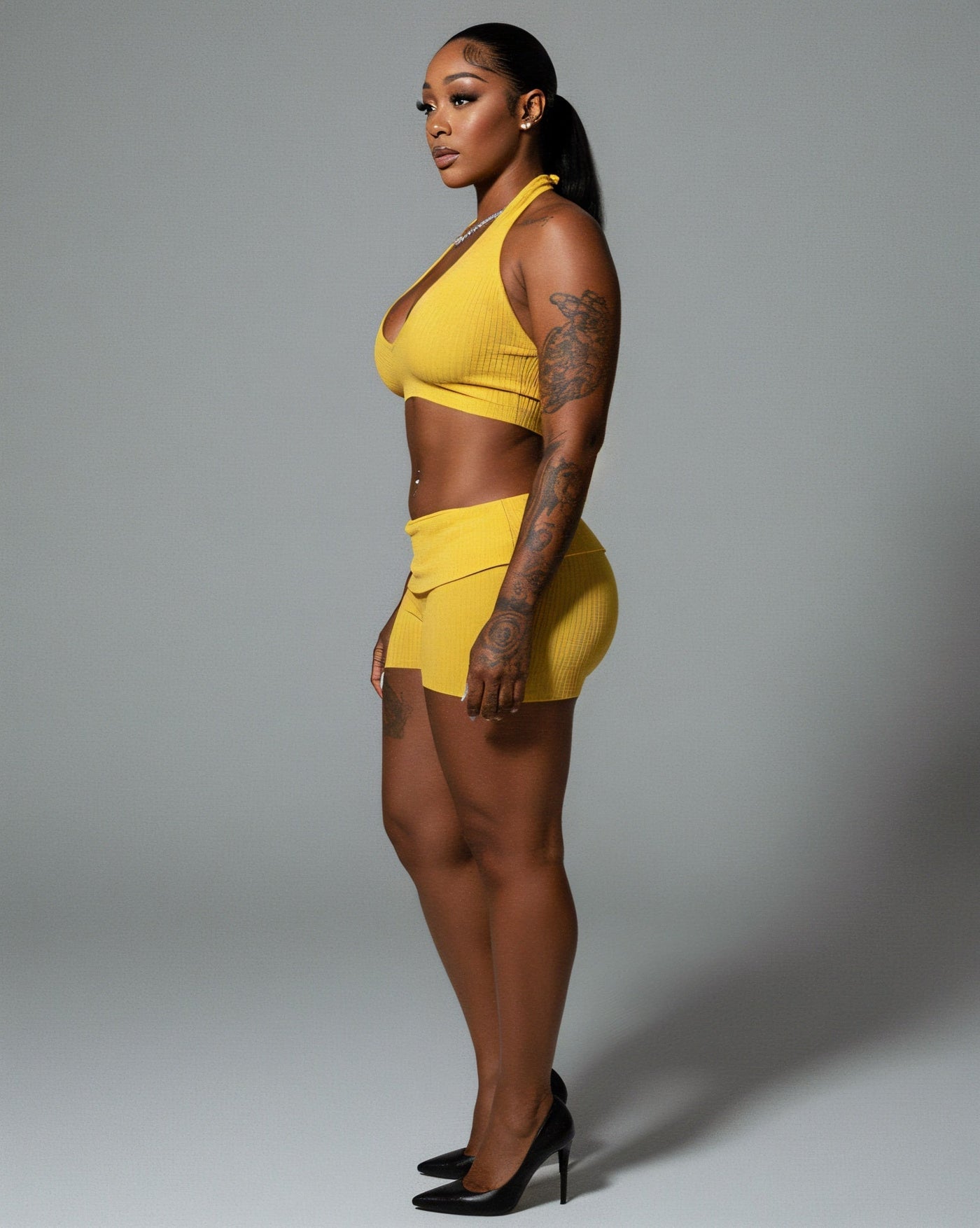 ZEIRA Ribbed Halter Crop Top & High-Waisted Shorts Set