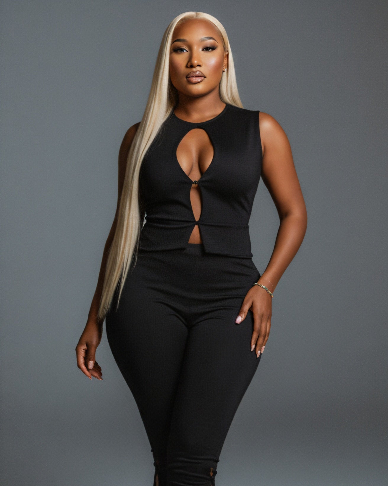 RAFAELA Cutout Keyhole Top & Capri Pant Set