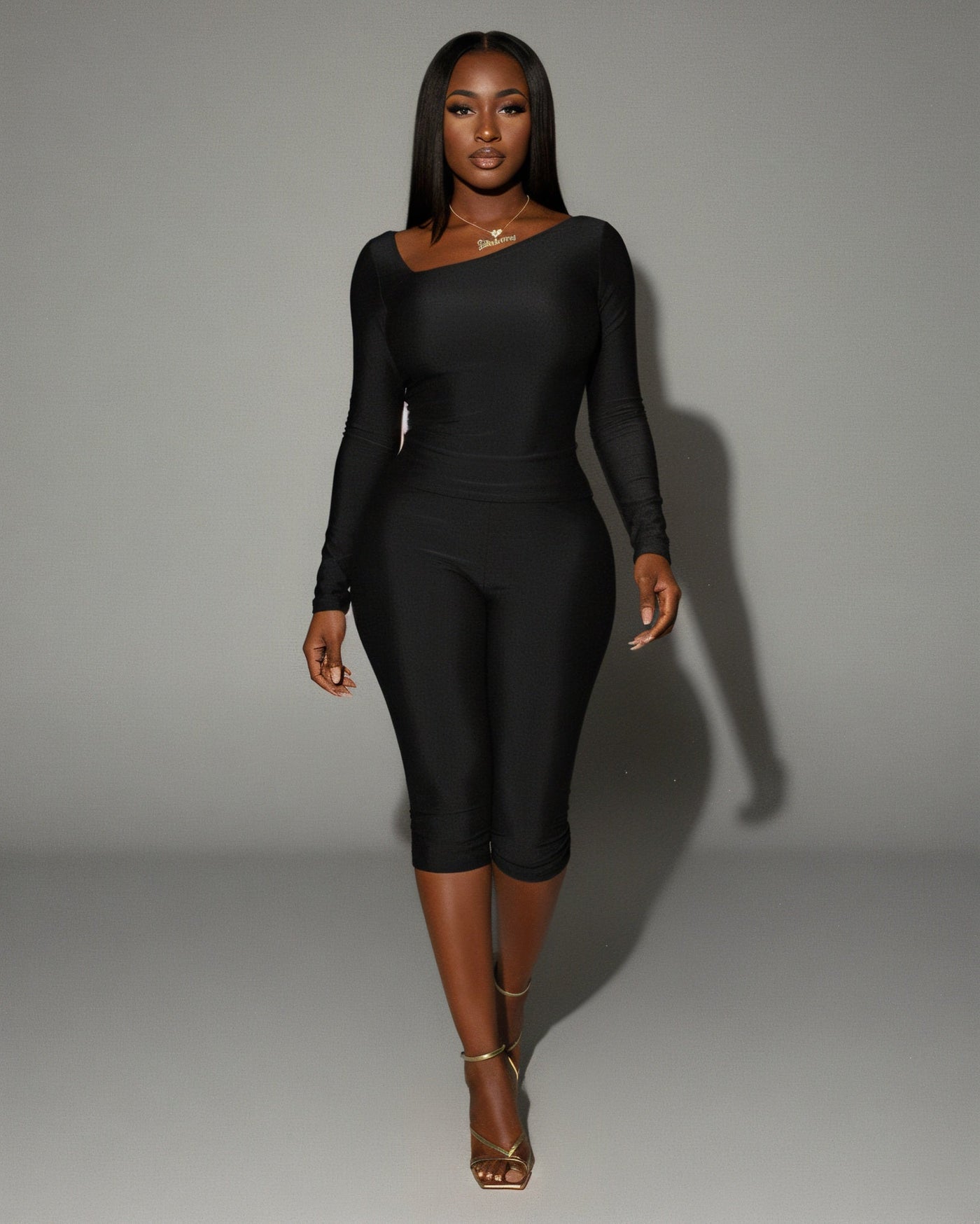 ASANA Asymmetrical Long Sleeve Top & Capri Pants Set