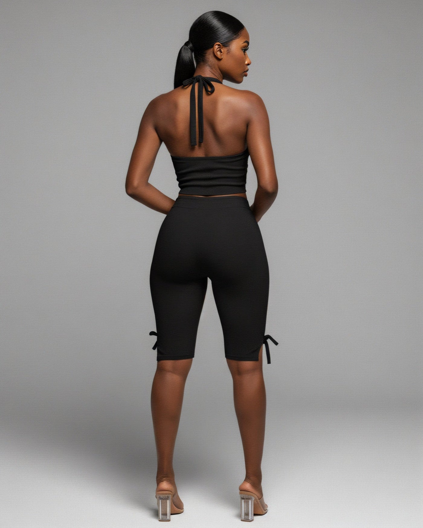 CHIYA Halter Crop Top & Side-Tie Capri Pants Set