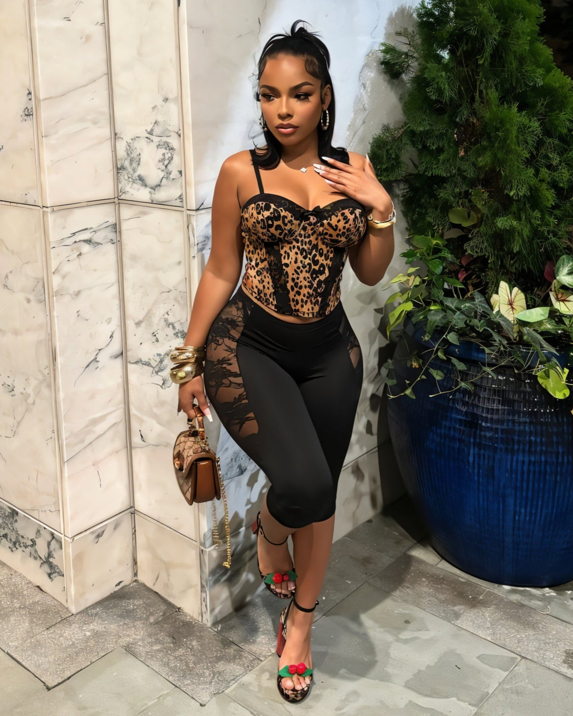 SELMA Lace Panel Capri Pants