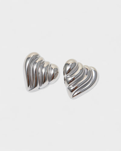 ZARENA Ruffle Heart Earrings