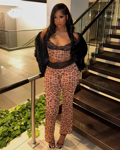 MOGEN Lace Trimmed Top & Flared Pants Set