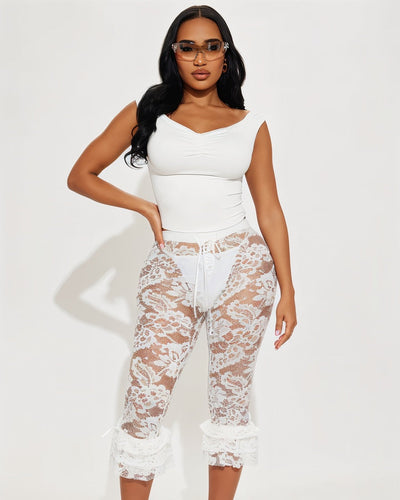 AVALYN Floral Lace Ruffle Ankle Capri Pants