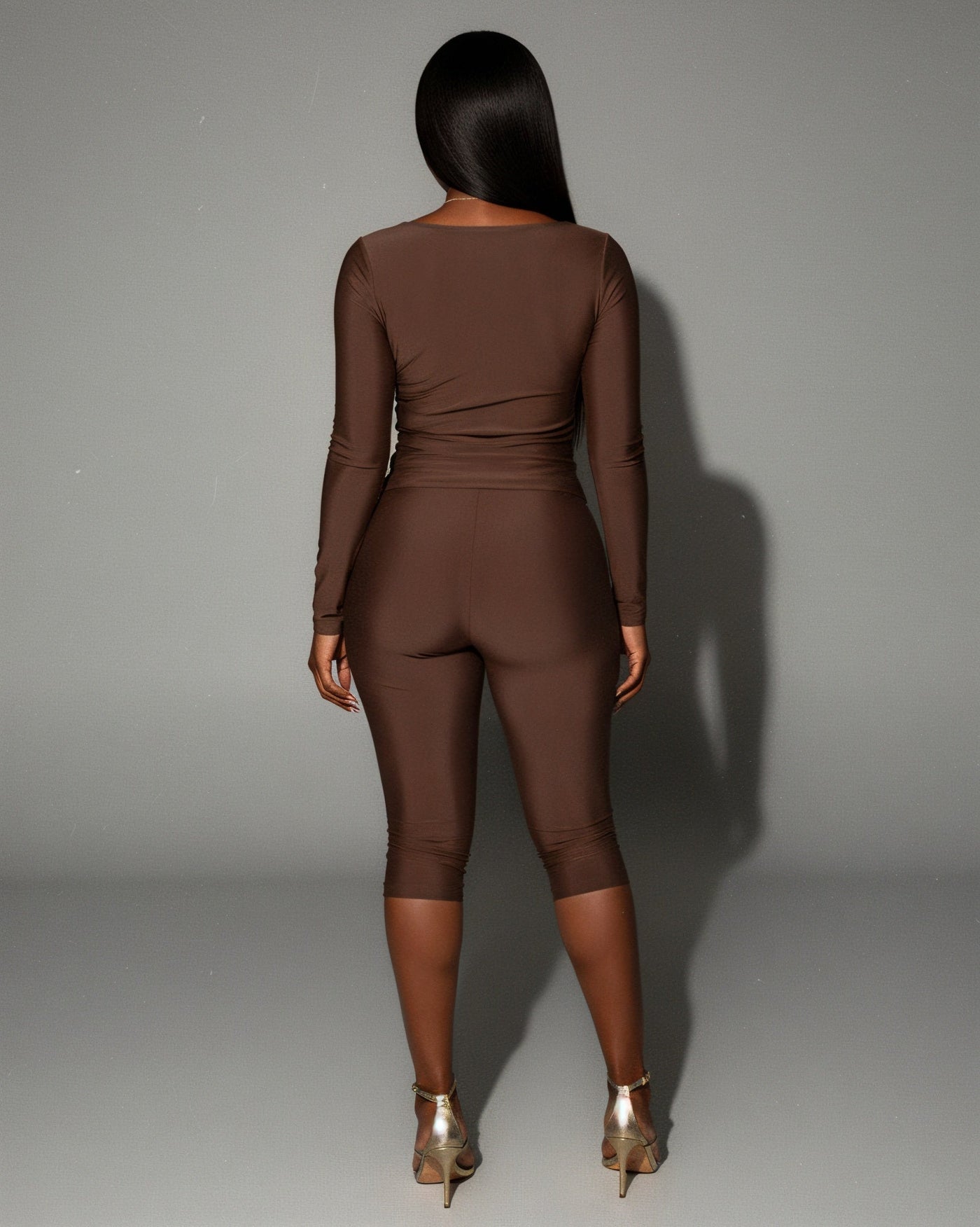 ASANA Asymmetrical Long Sleeve Top & Capri Pants Set